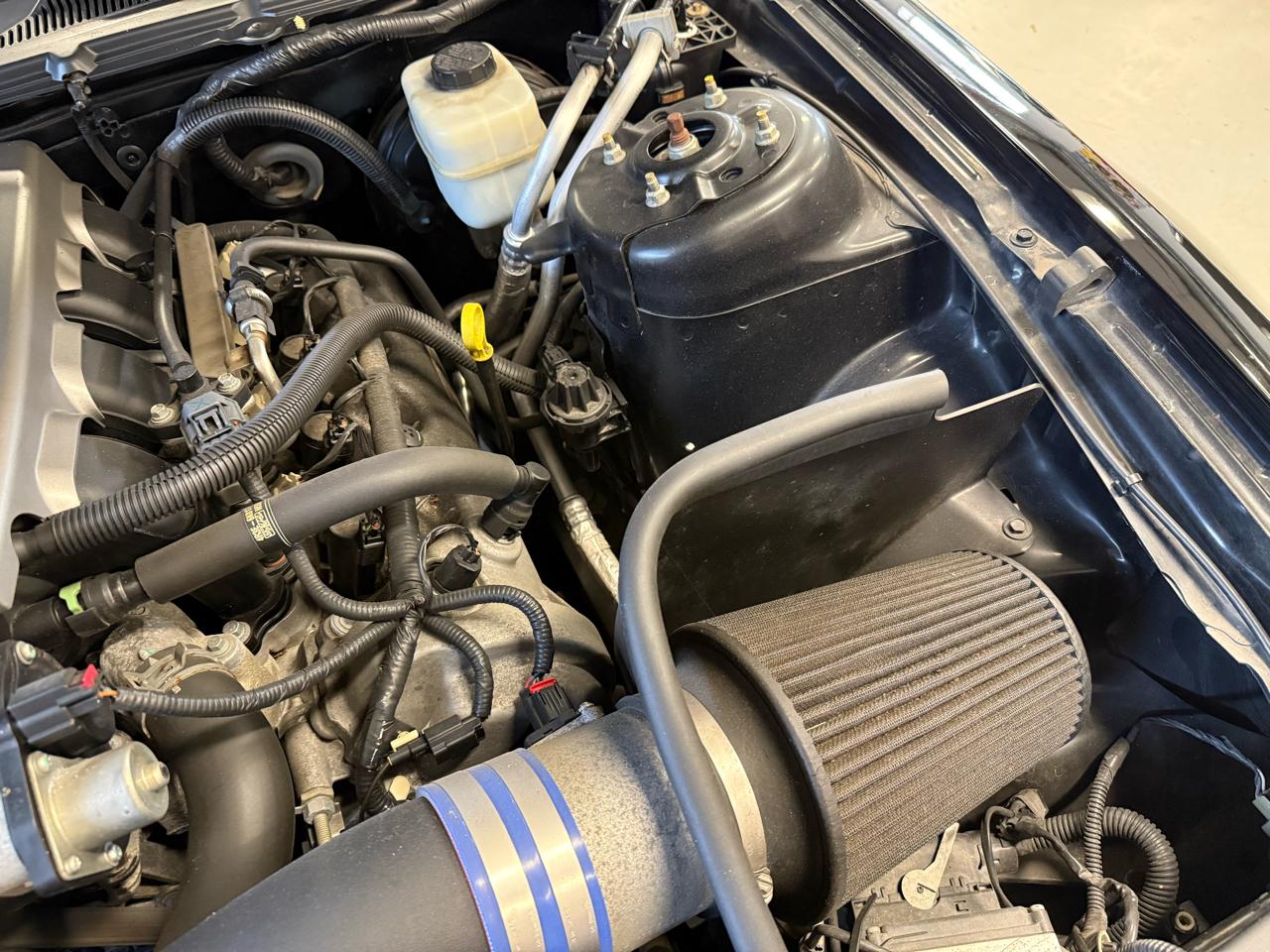 Ford Mustang GT Deluxe Coupe 2008