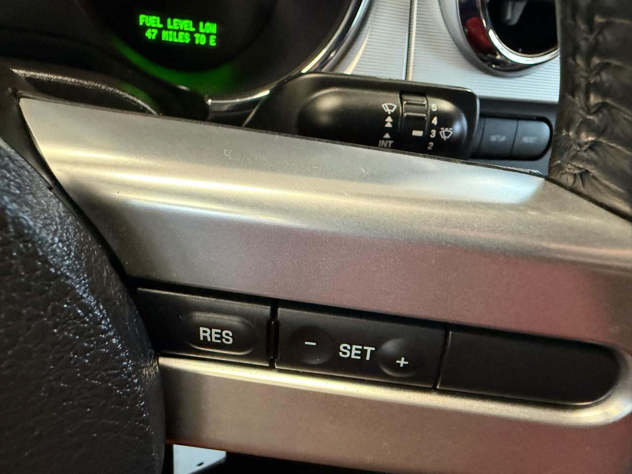 Ford Mustang GT Deluxe Coupe 2008