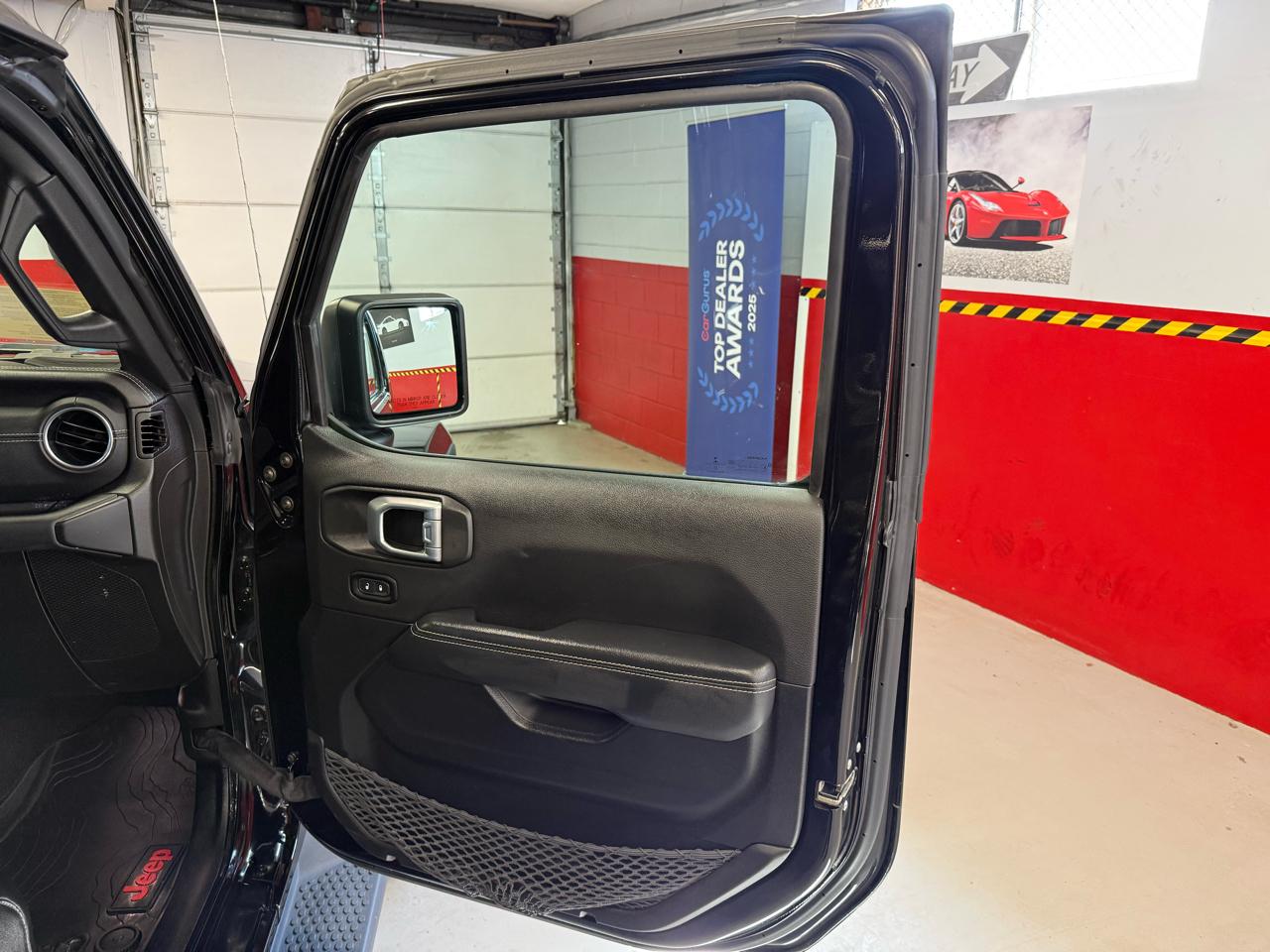 Jeep Wrangler 4xe Unlimited Sahara 2022