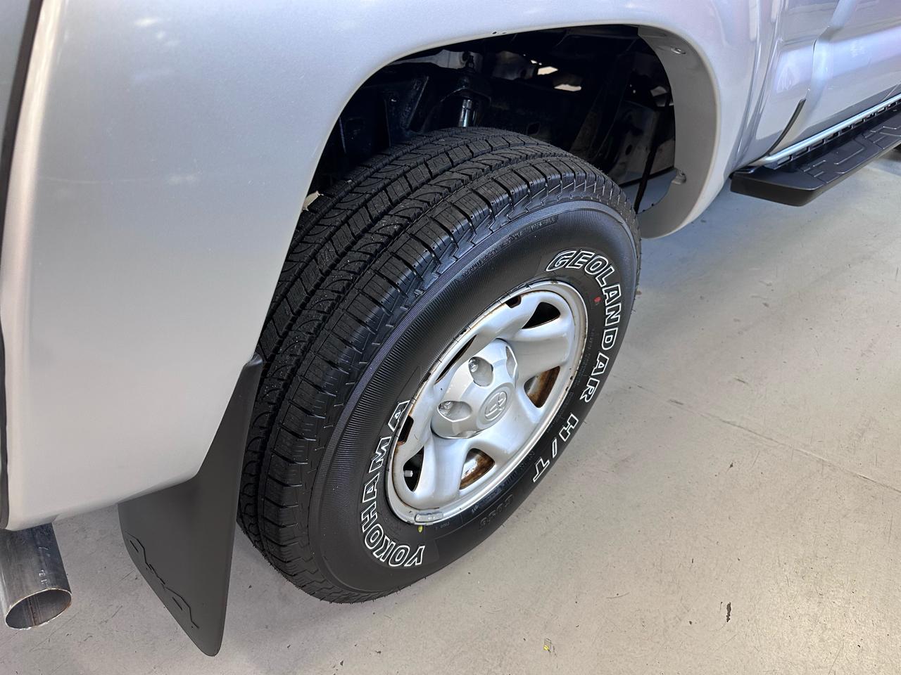 Toyota Tacoma Access Cab V6 4WD 2011