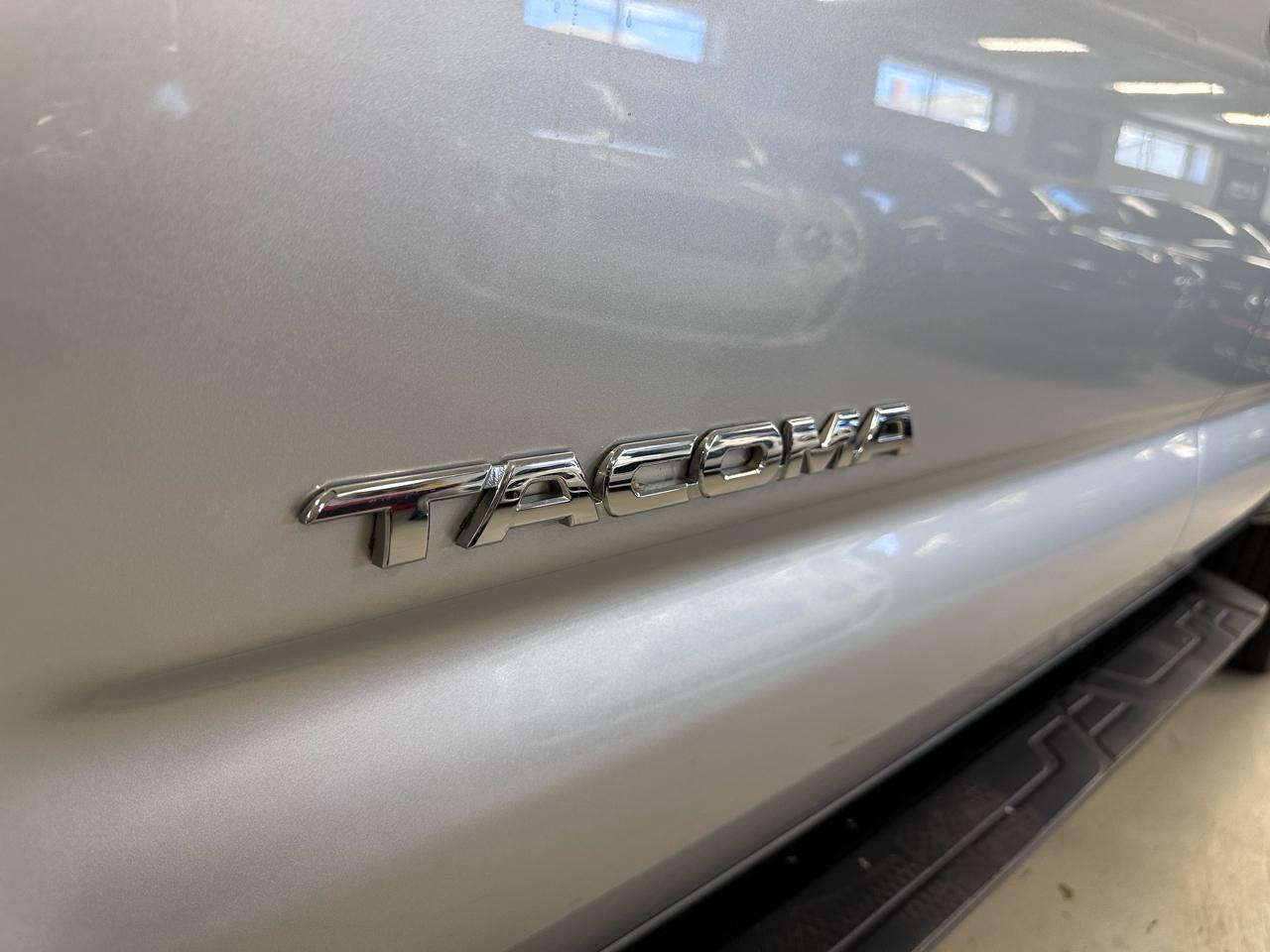 Toyota Tacoma Access Cab V6 4WD 2011