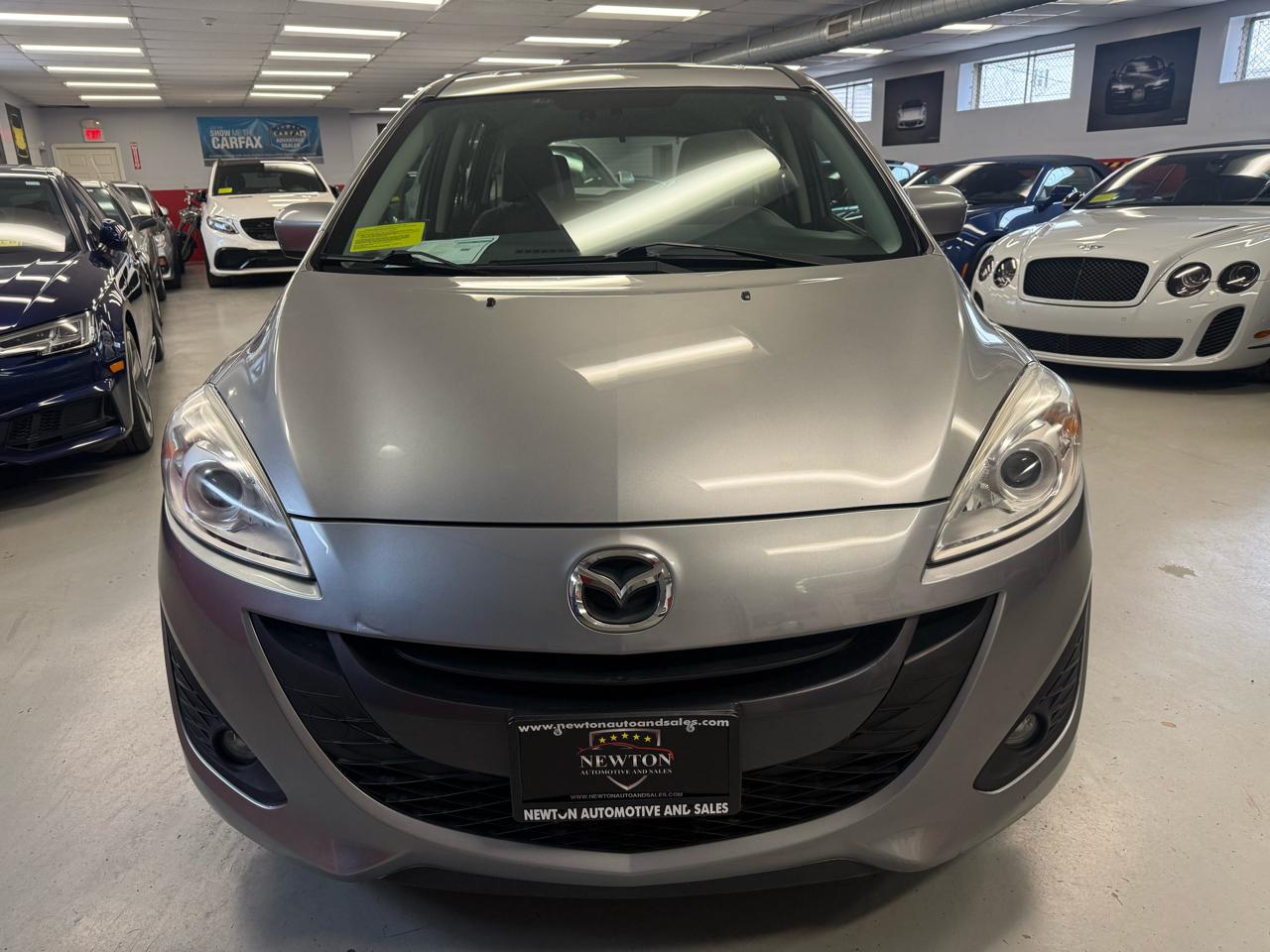 Mazda MAZDA5 Grand Touring 2012
