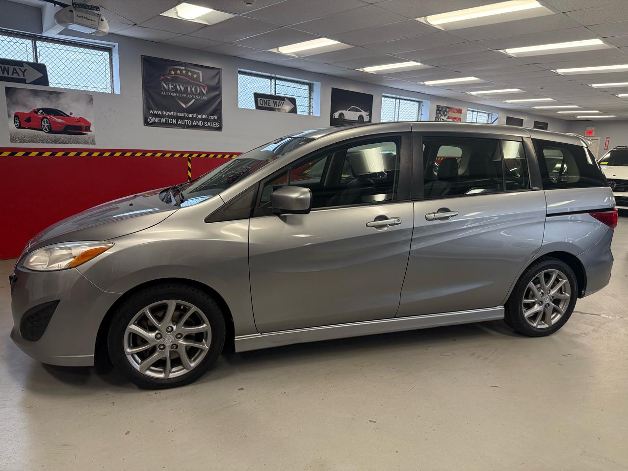 Mazda MAZDA5 Grand Touring 2012