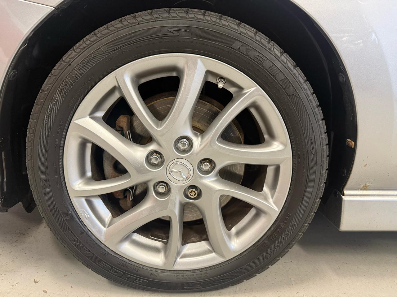 Mazda MAZDA5 Grand Touring 2012