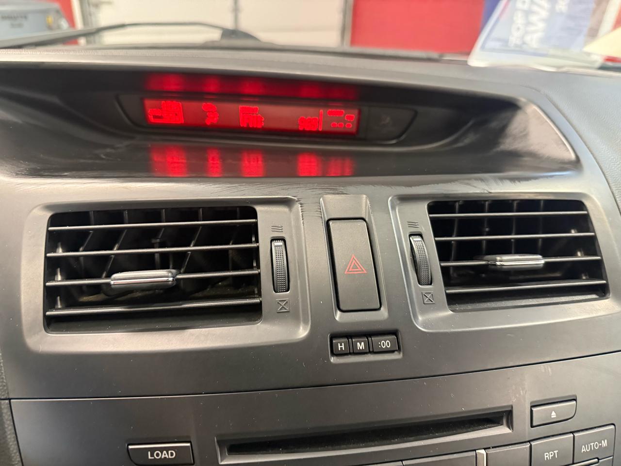 Mazda MAZDA5 Grand Touring 2012