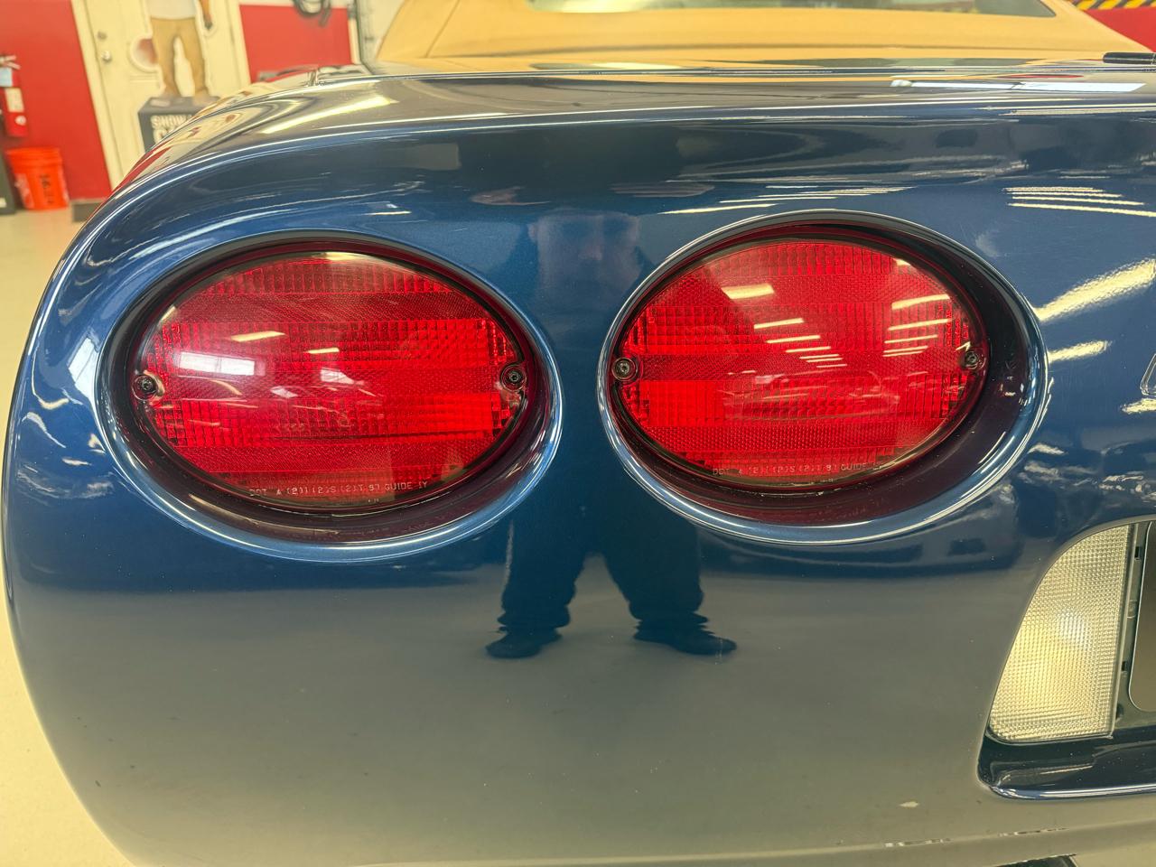 Chevrolet Corvette Convertible 2000