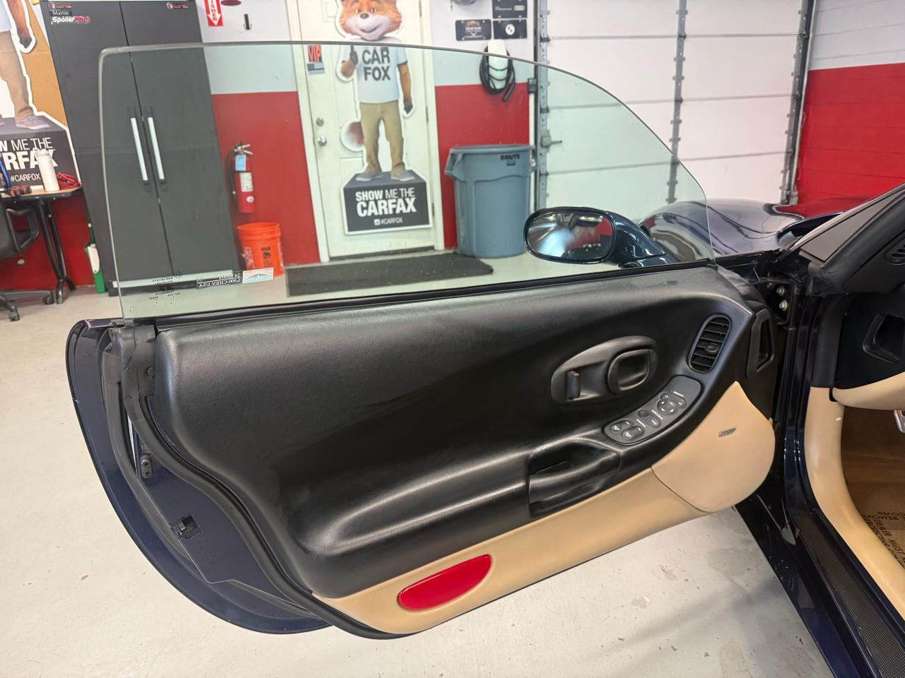 Chevrolet Corvette Convertible 2000