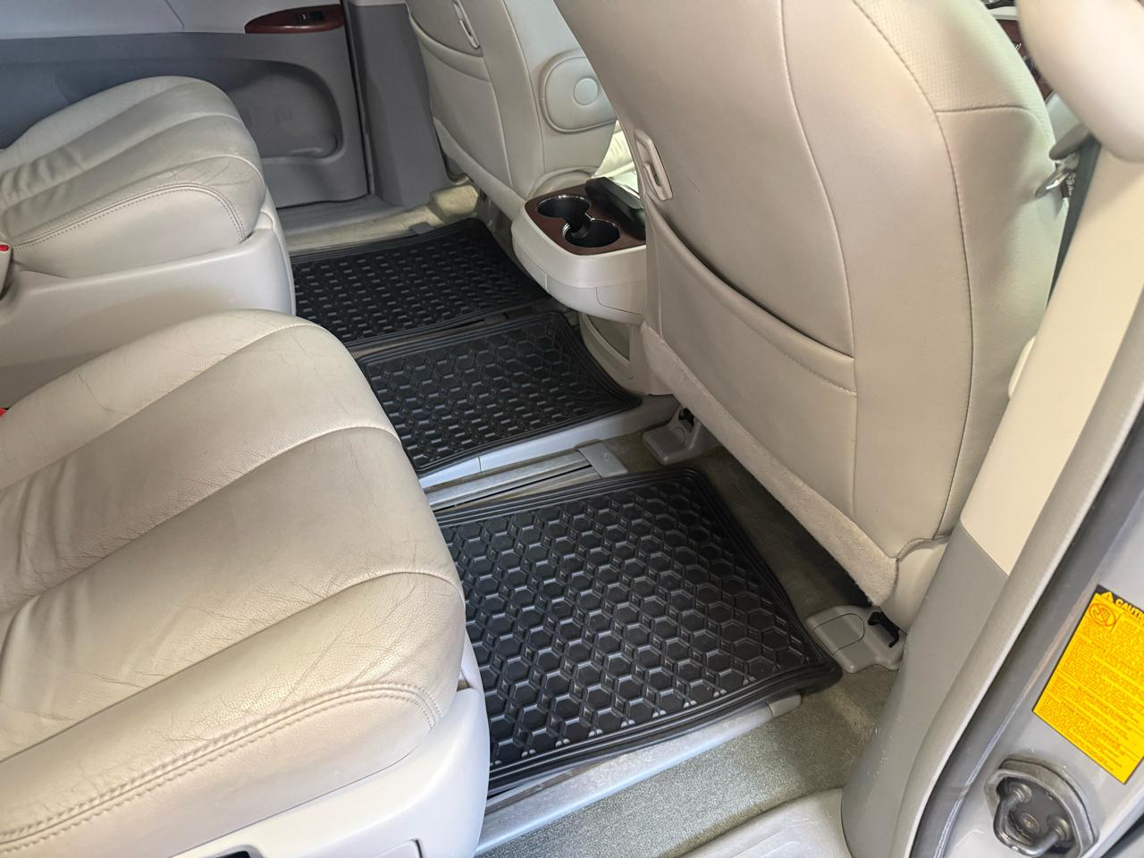 Toyota Sienna Limited AWD 7-Passenger V6 2014