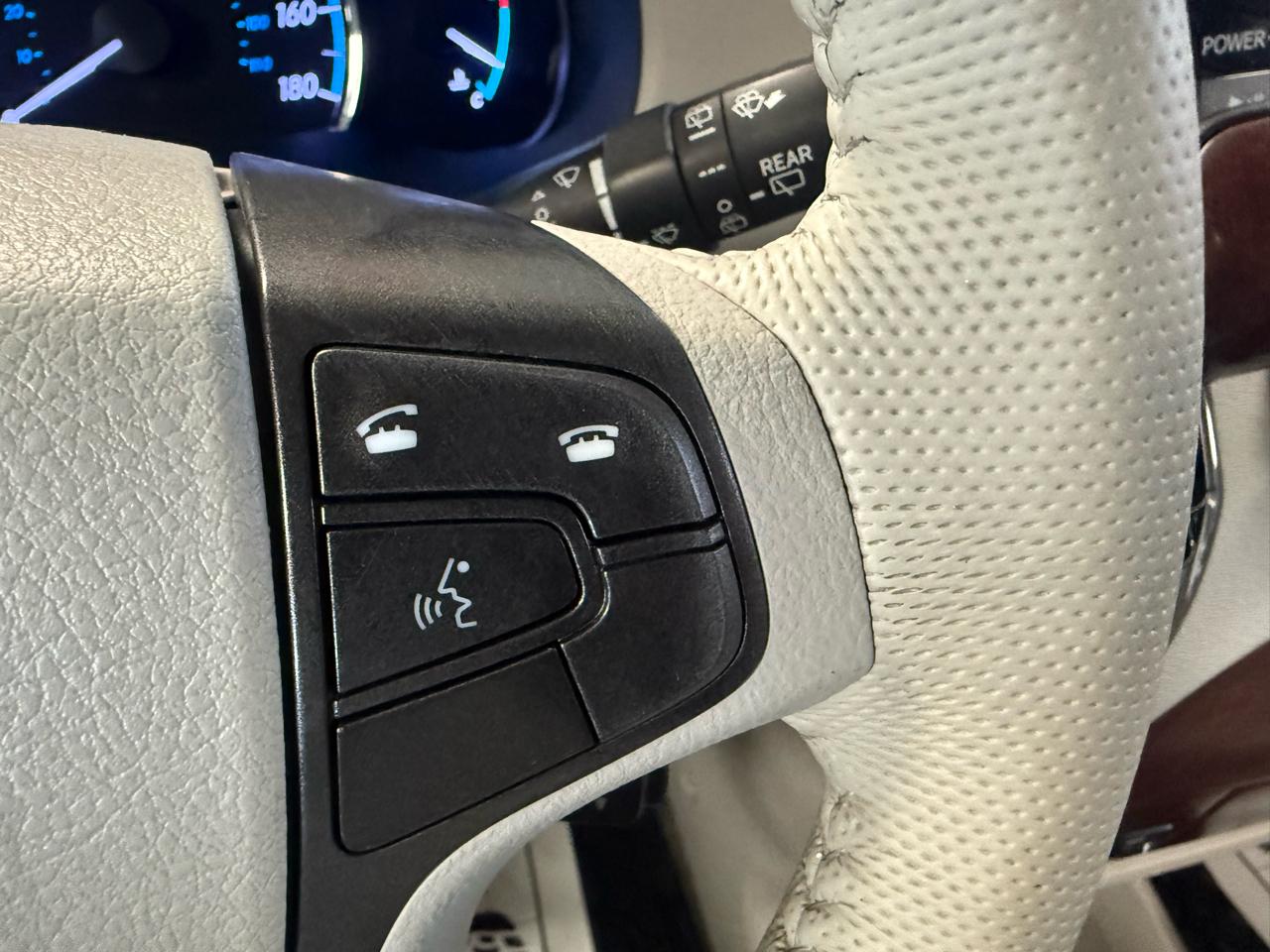 Toyota Sienna Limited AWD 7-Passenger V6 2014