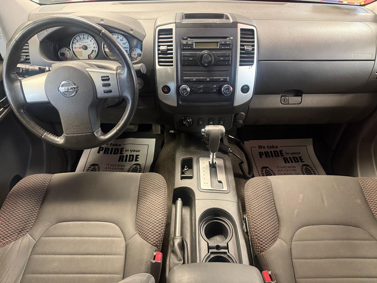 Nissan Frontier LE Crew Cab 4WD 2010