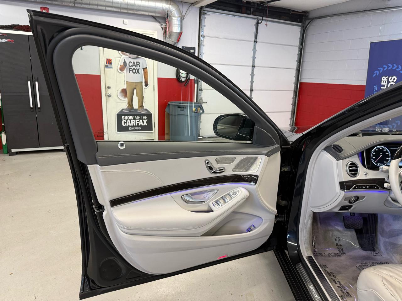 Mercedes-Benz S-Class S550 4MATIC 2015