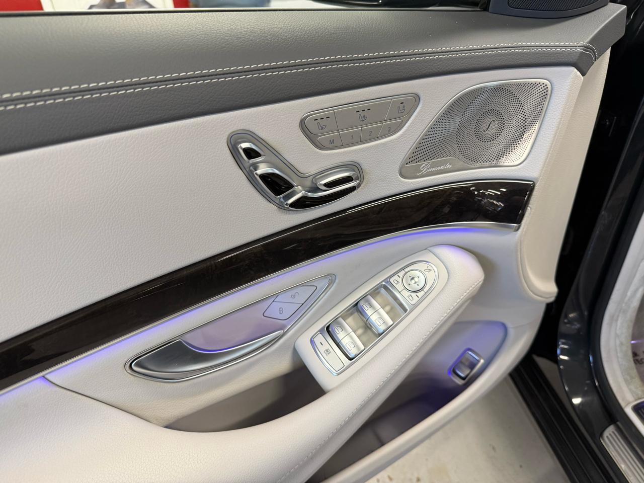 Mercedes-Benz S-Class S550 4MATIC 2015