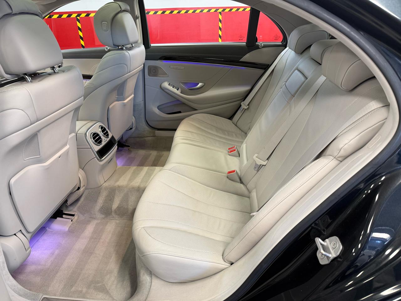 Mercedes-Benz S-Class S550 4MATIC 2015