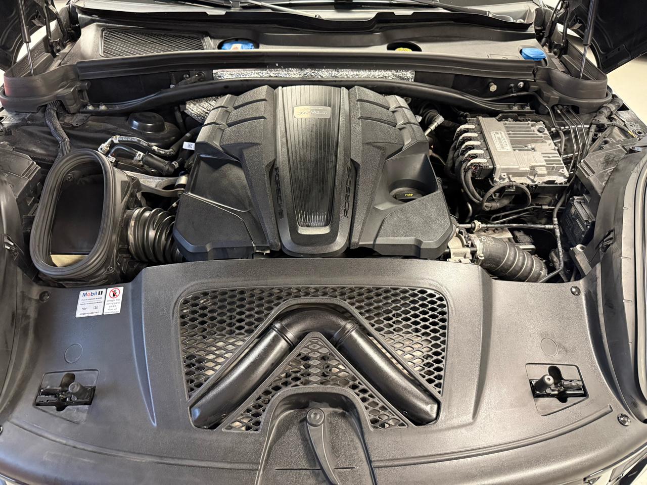 Porsche Macan S 2021