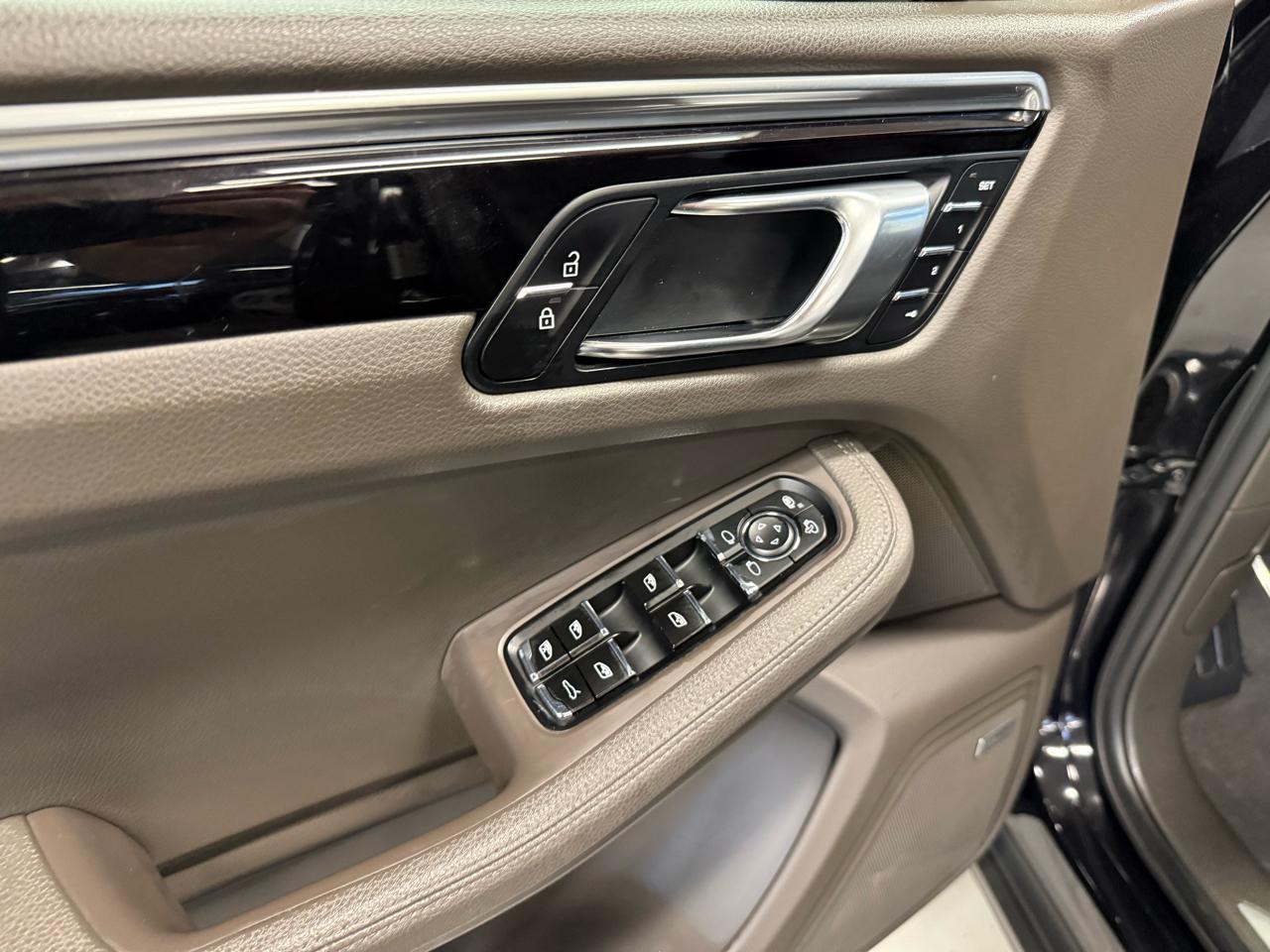 Porsche Macan S 2021