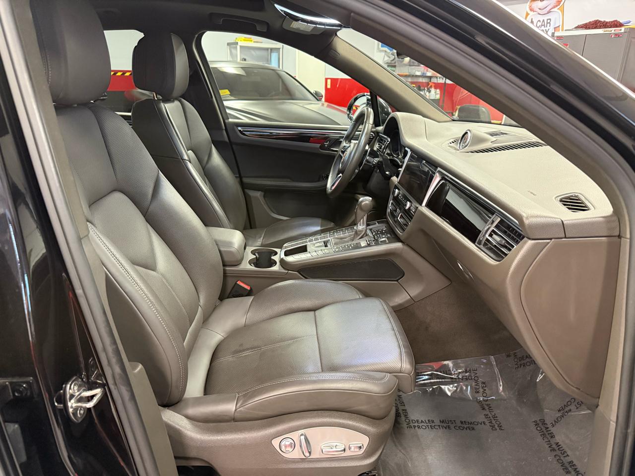 Porsche Macan S 2021