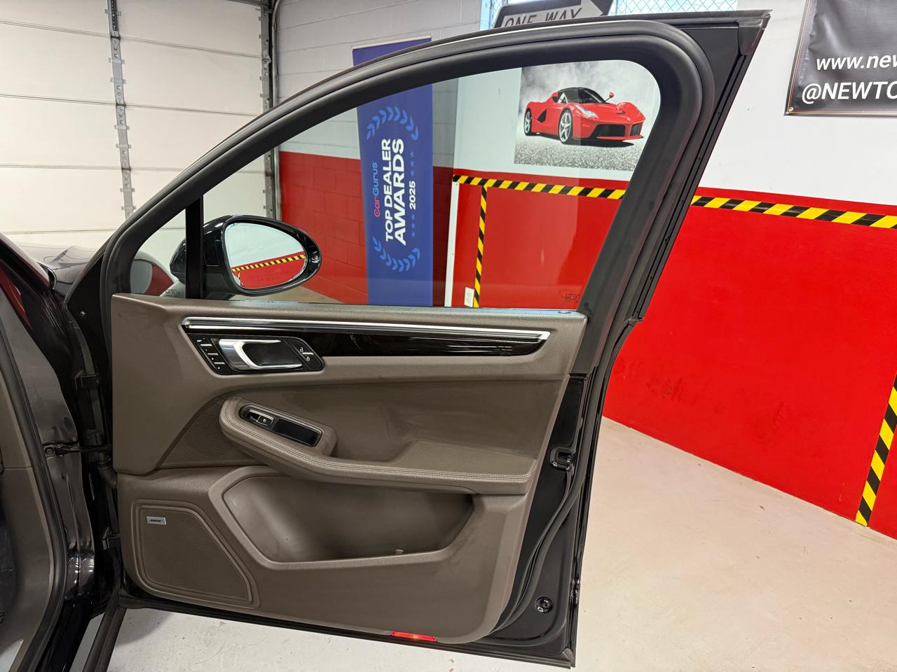 Porsche Macan S 2021