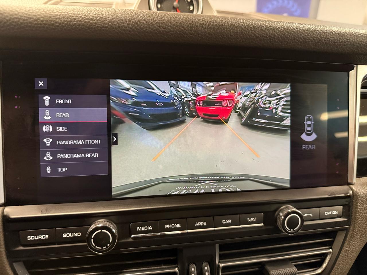 Porsche Macan S 2021