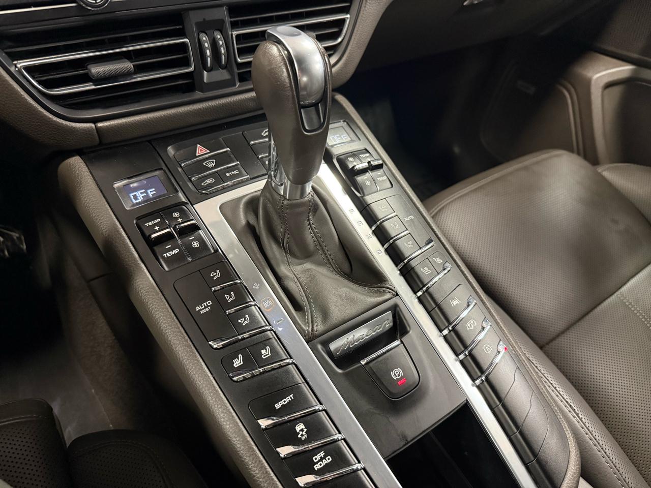 Porsche Macan S 2021