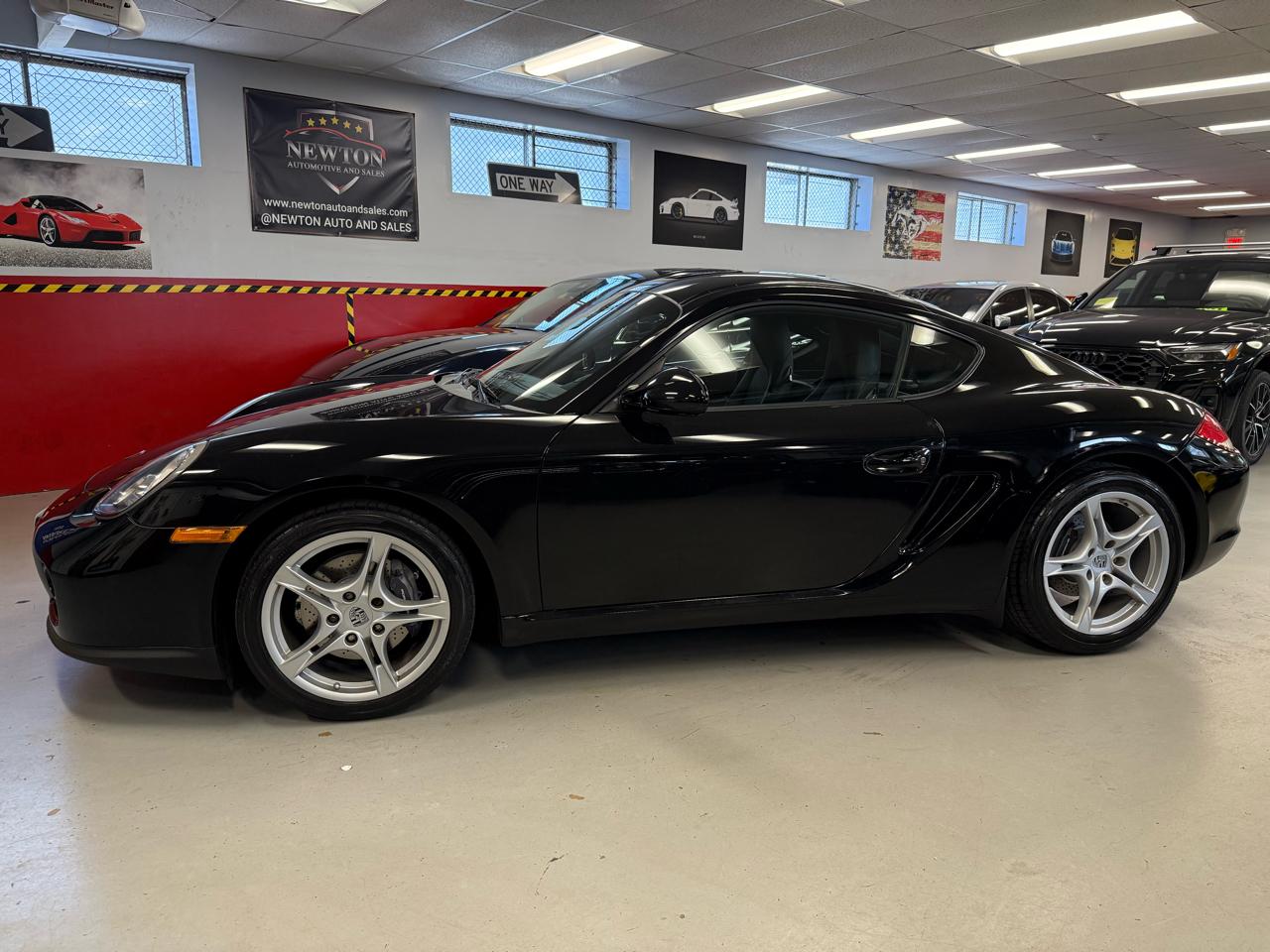 Porsche Cayman Base 2011