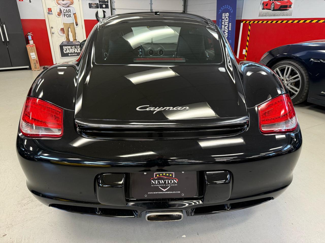 Porsche Cayman Base 2011