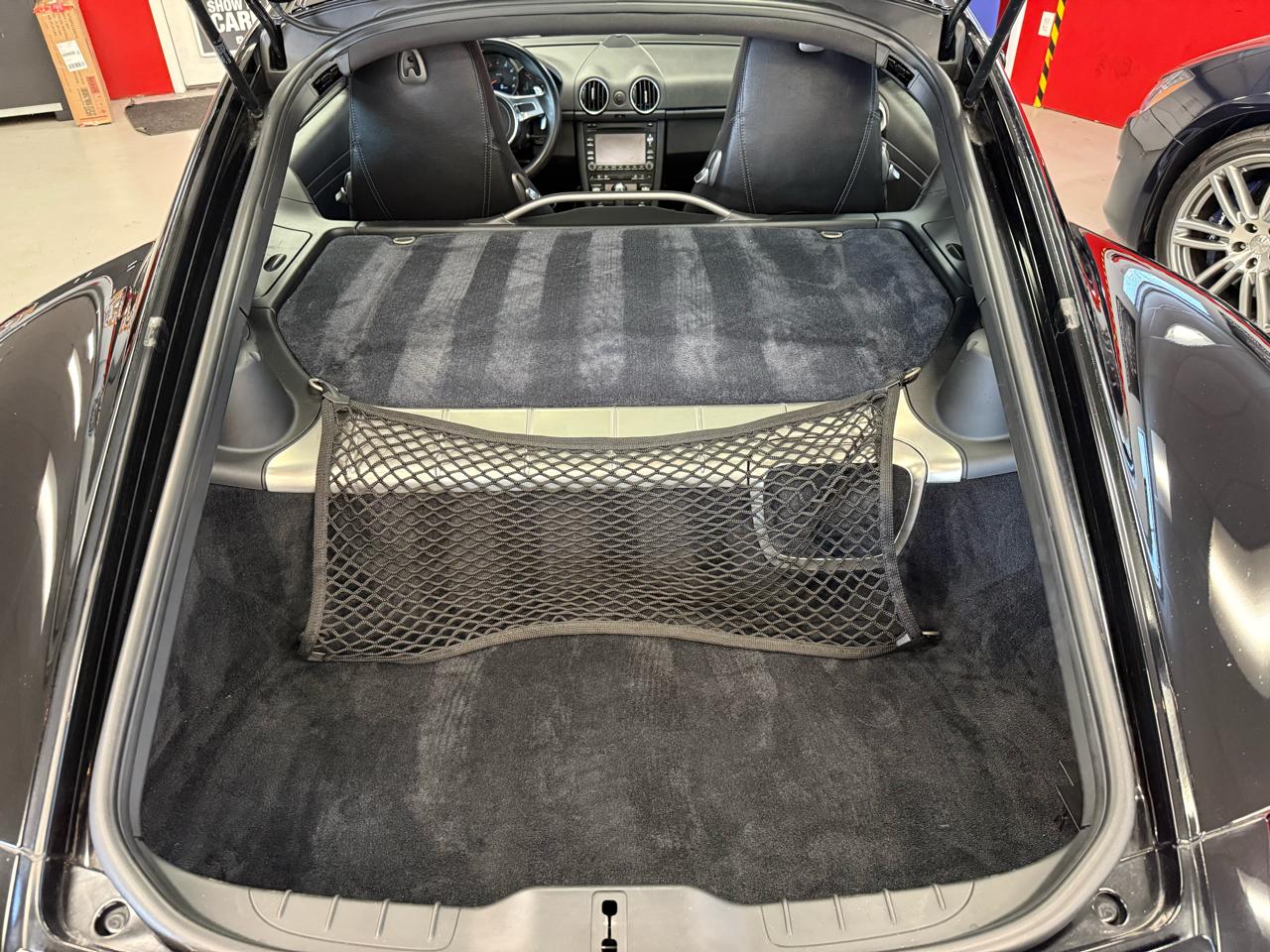 Porsche Cayman Base 2011