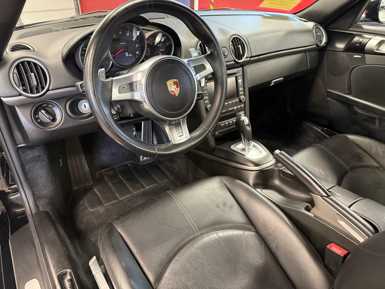 Porsche Cayman Base 2011