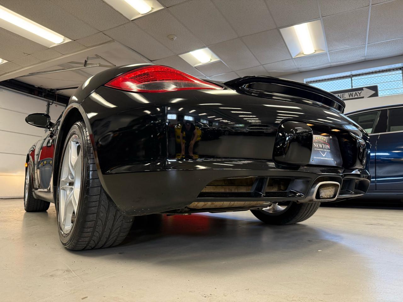 Porsche Cayman Base 2011