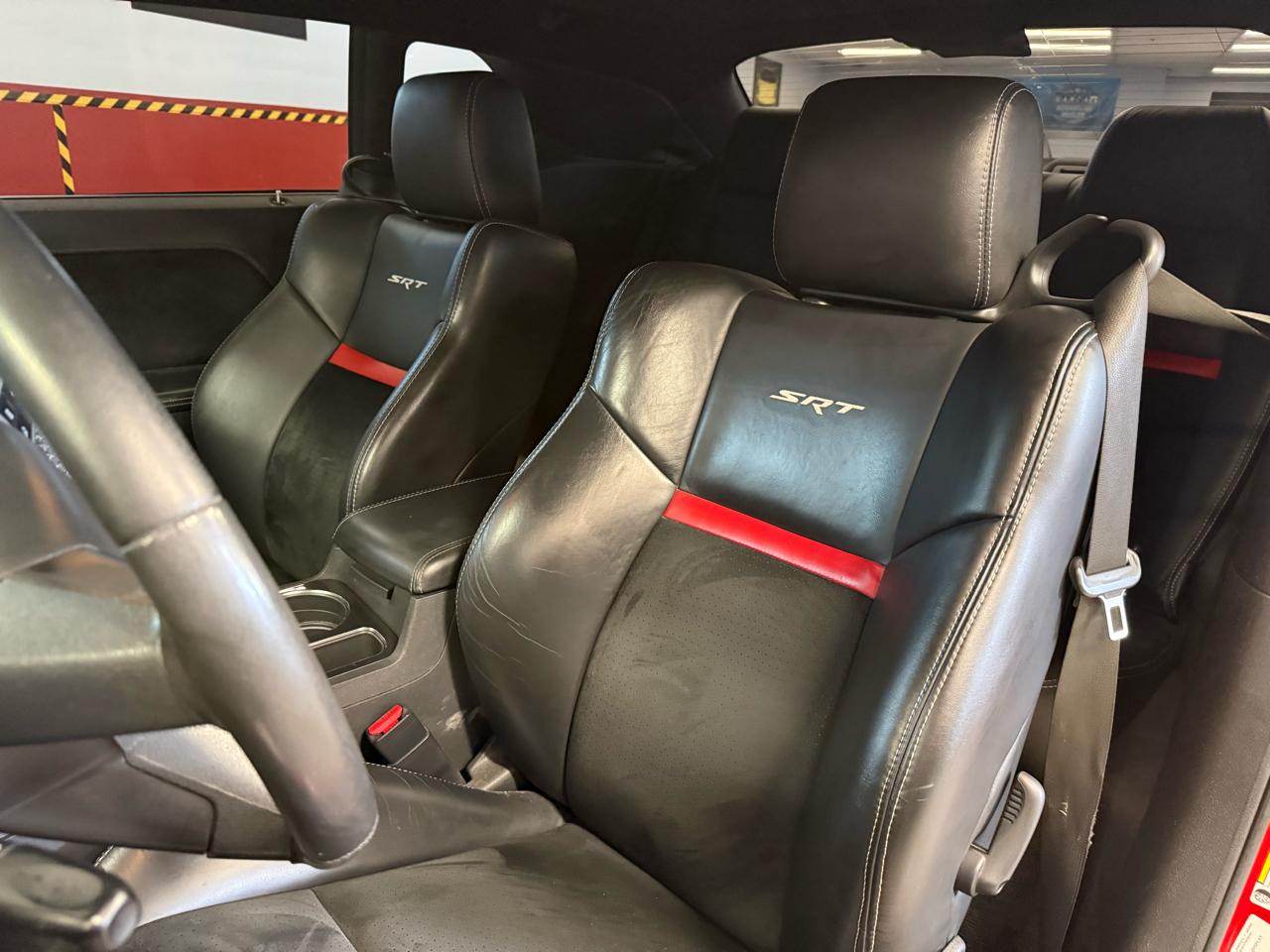 Dodge Challenger SRT8 2010