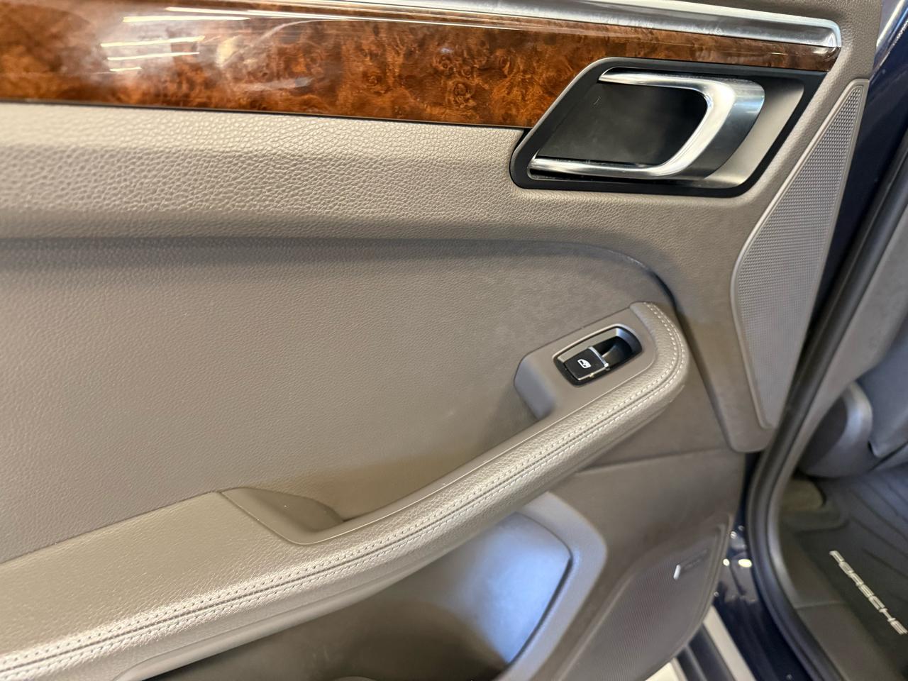 Porsche Macan S 2018