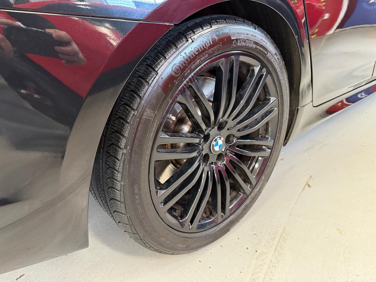 BMW 5-Series M550i xDrive 2020
