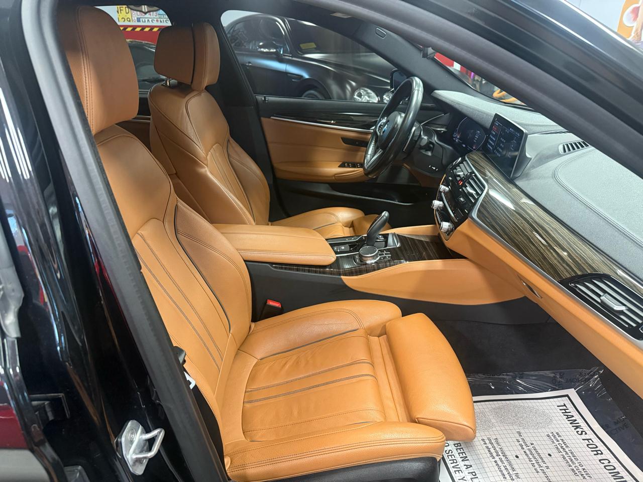 BMW 5-Series M550i xDrive 2020