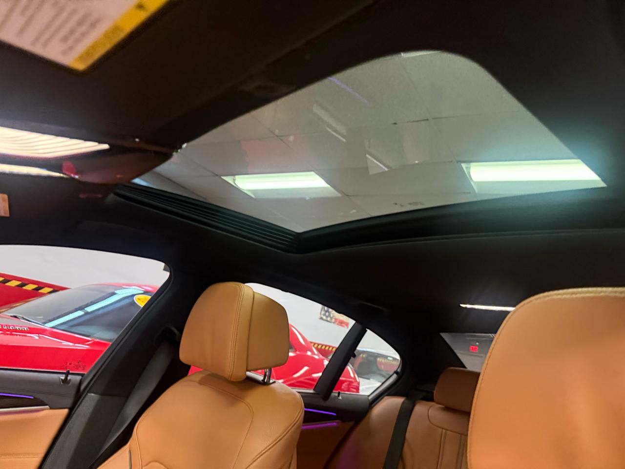 BMW 5-Series M550i xDrive 2020