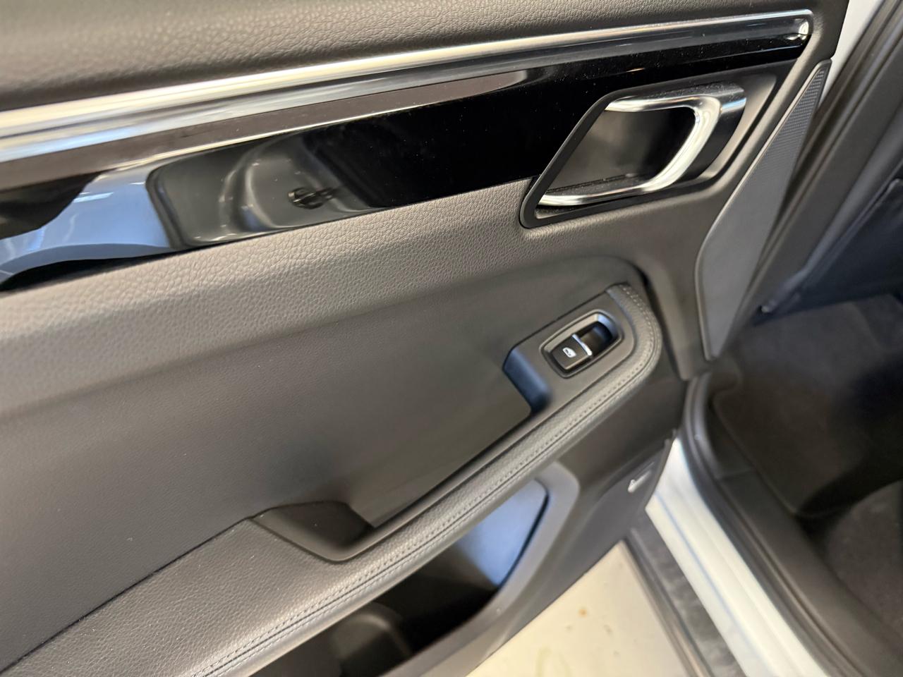 Porsche Macan S 2016