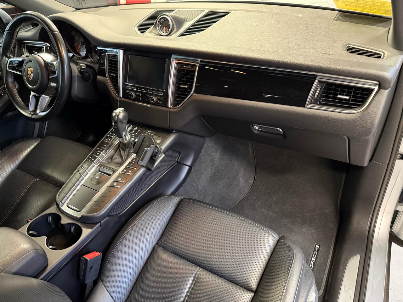 Porsche Macan S 2016