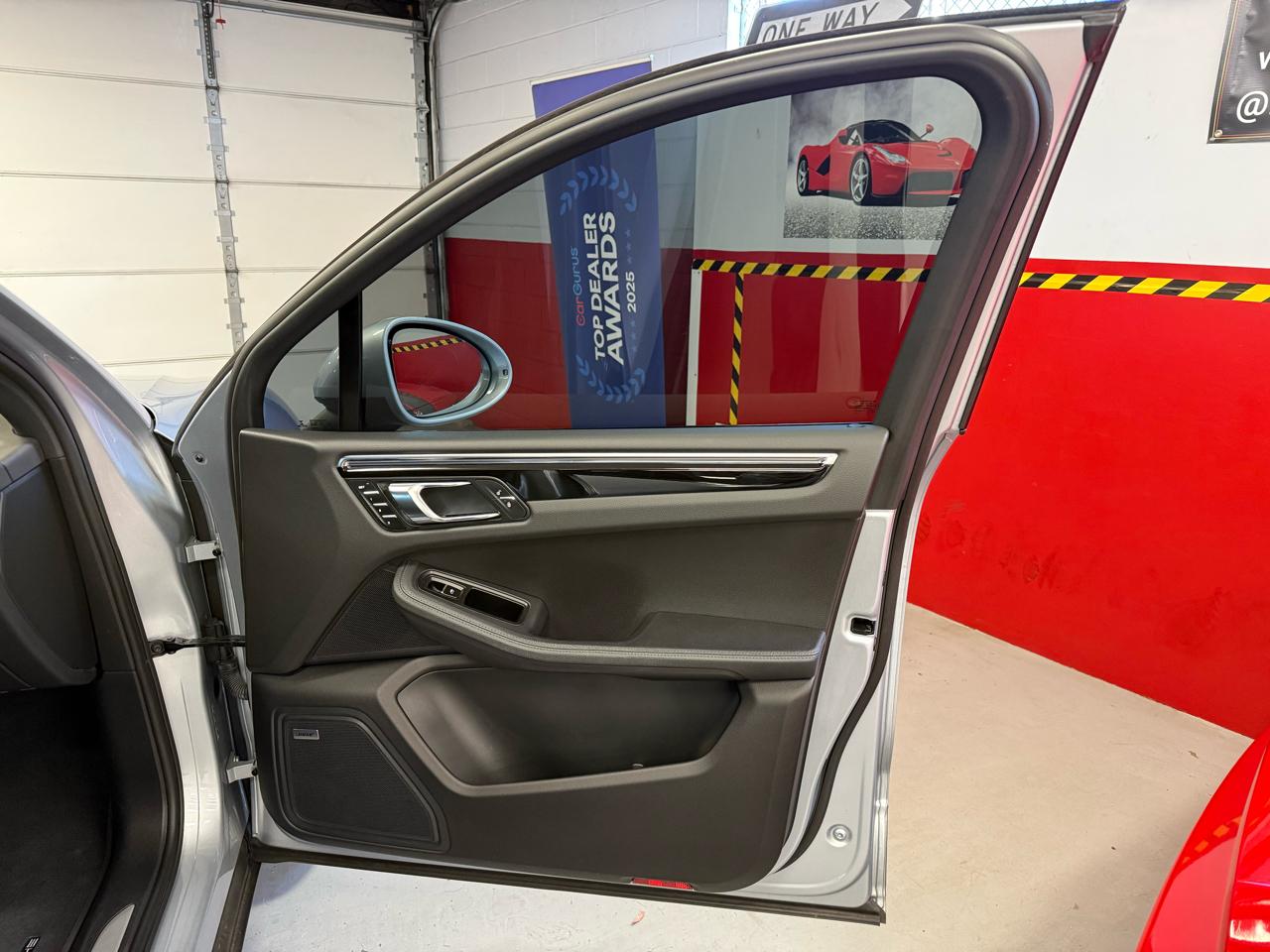 Porsche Macan S 2016