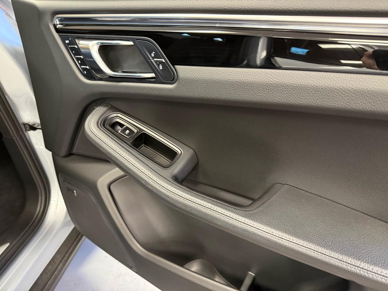 Porsche Macan S 2016