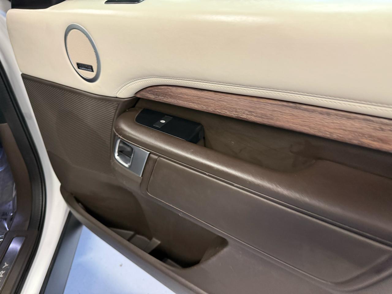 Land Rover Discovery HSE Luxury 2020