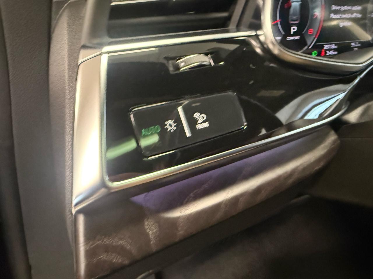 Audi Q8 3.0 TFSI Prestige quattro 2022