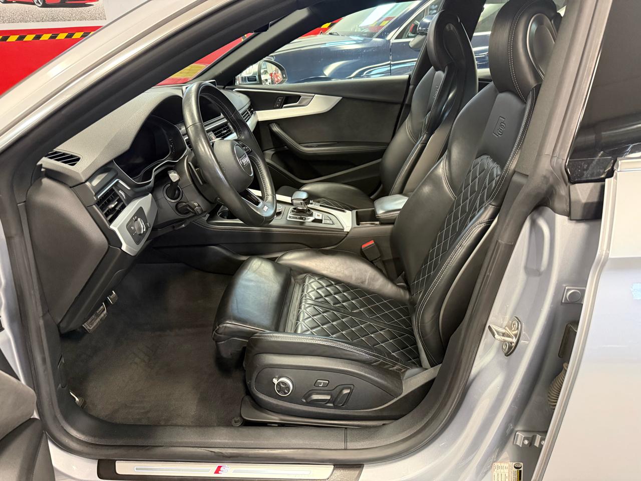 Audi S5 Premium Plus Hatchback quattro 2019
