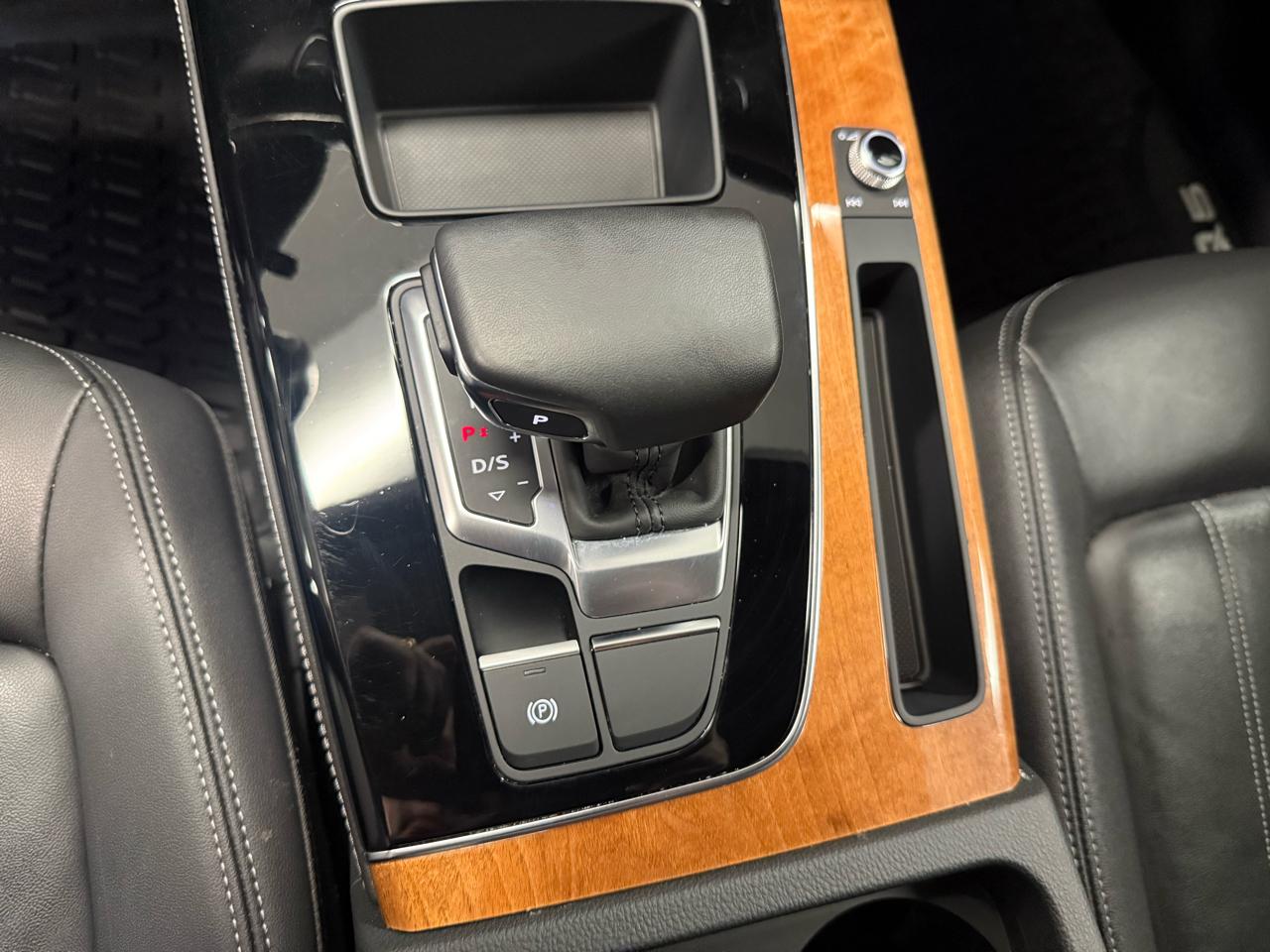 Audi Q5 S line Premium Plus 45 TFSI quattro 2023