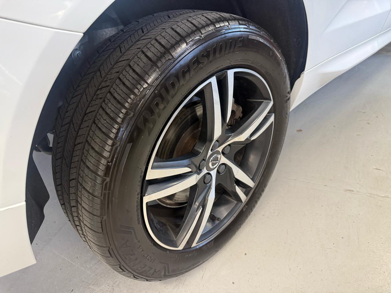 Volvo XC60 T5 R-Design AWD 2019