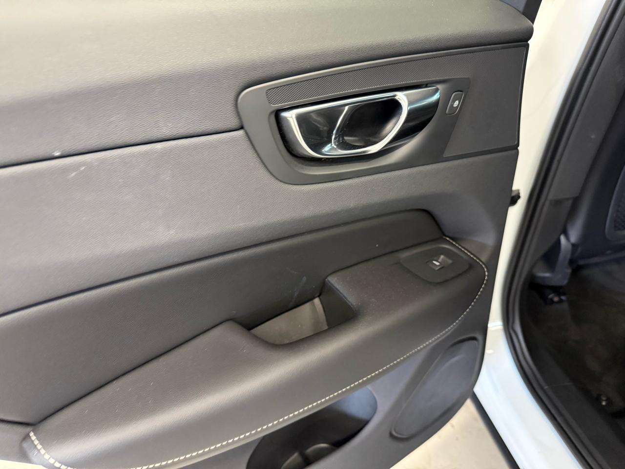 Volvo XC60 T5 R-Design AWD 2019