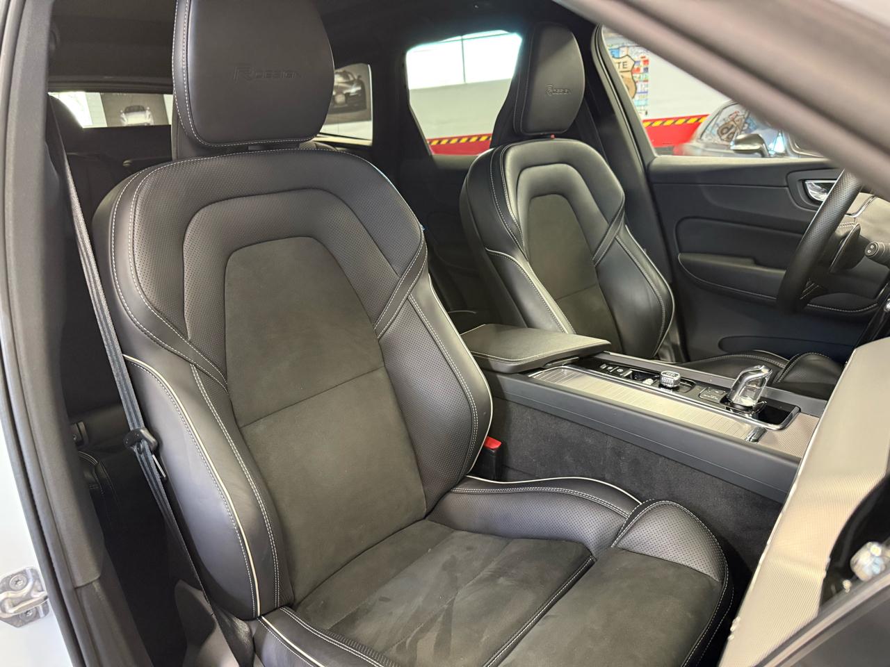 Volvo XC60 T5 R-Design AWD 2019