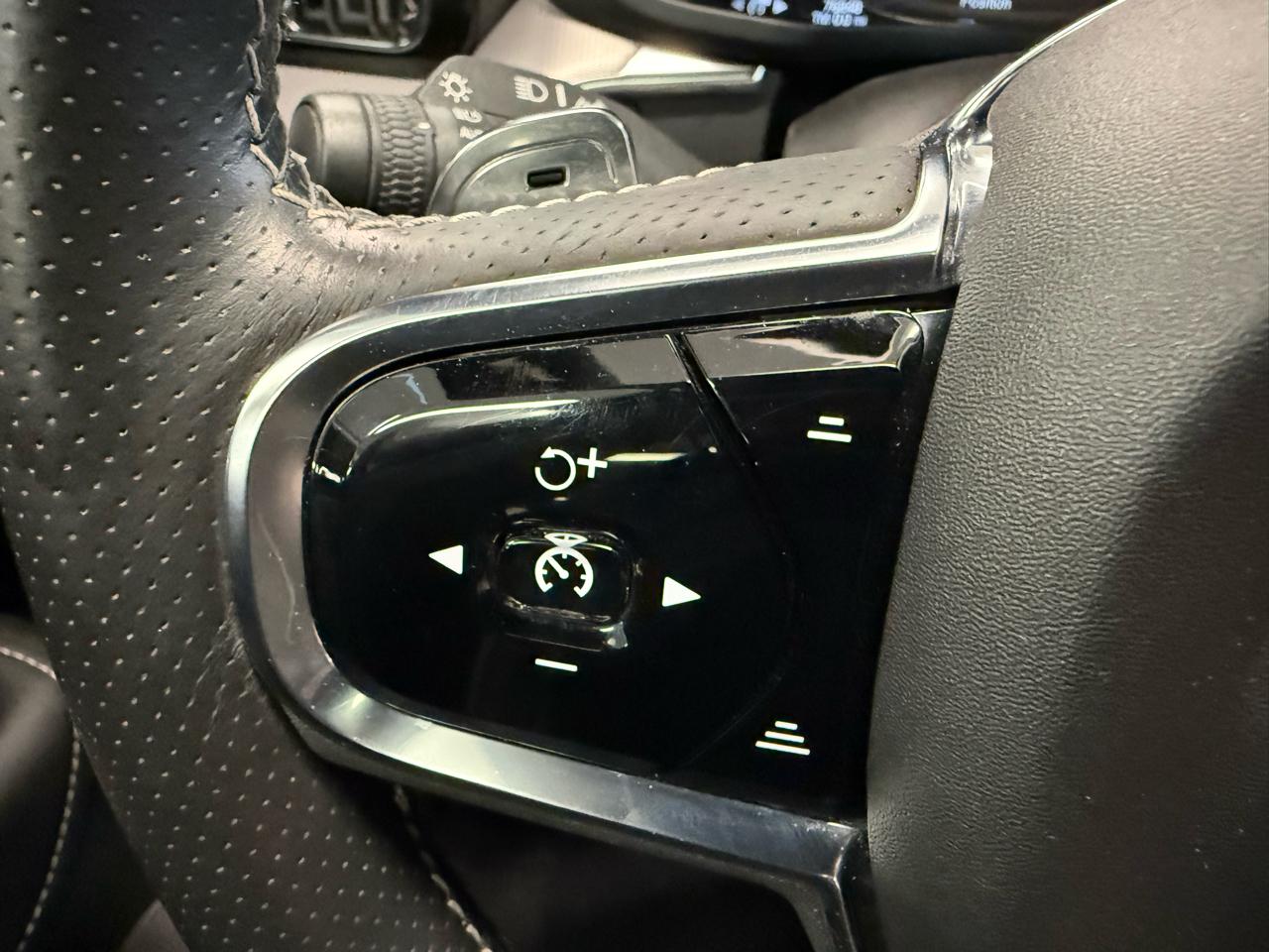 Volvo XC60 T5 R-Design AWD 2019
