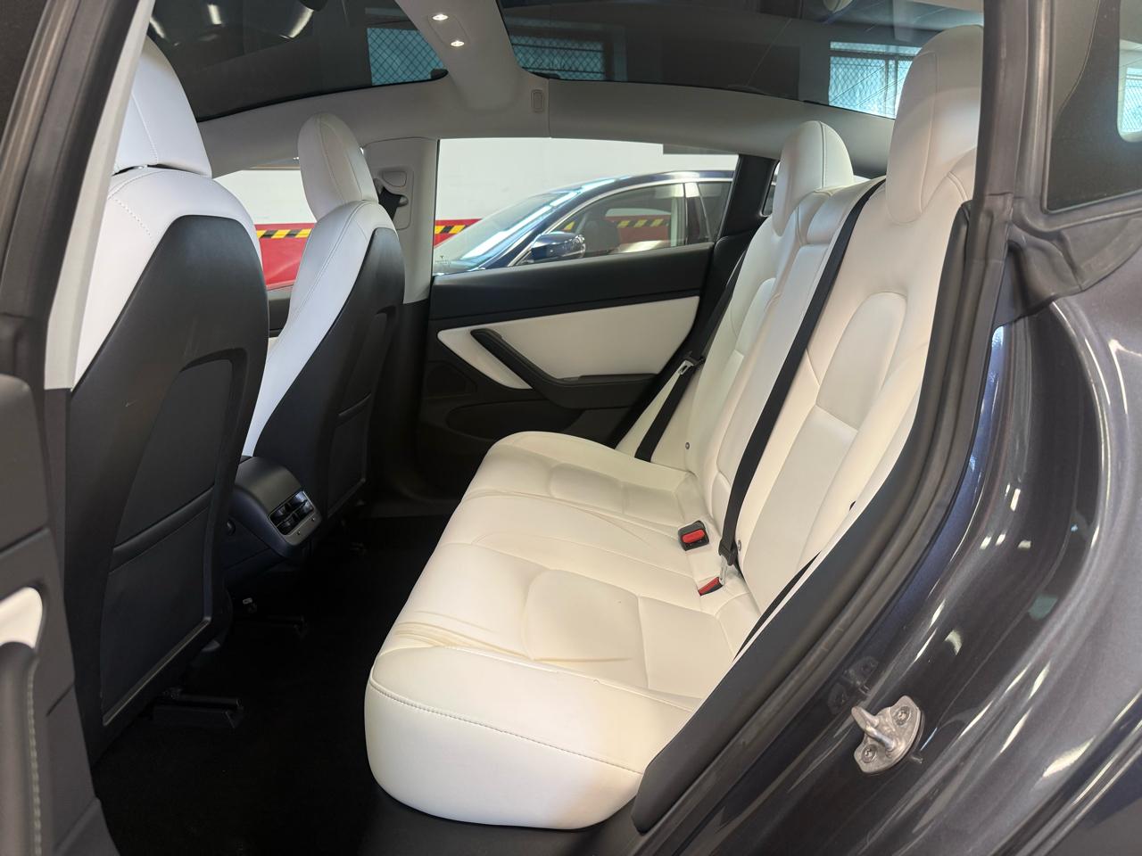 Tesla Model 3 Long Range 2018