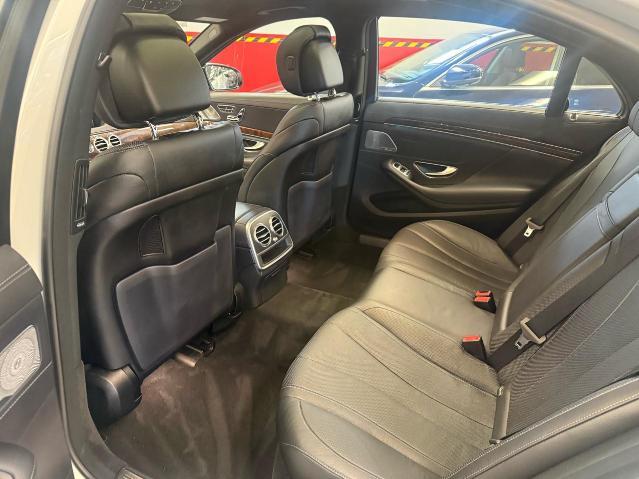 Mercedes-Benz S-Class S450 2019