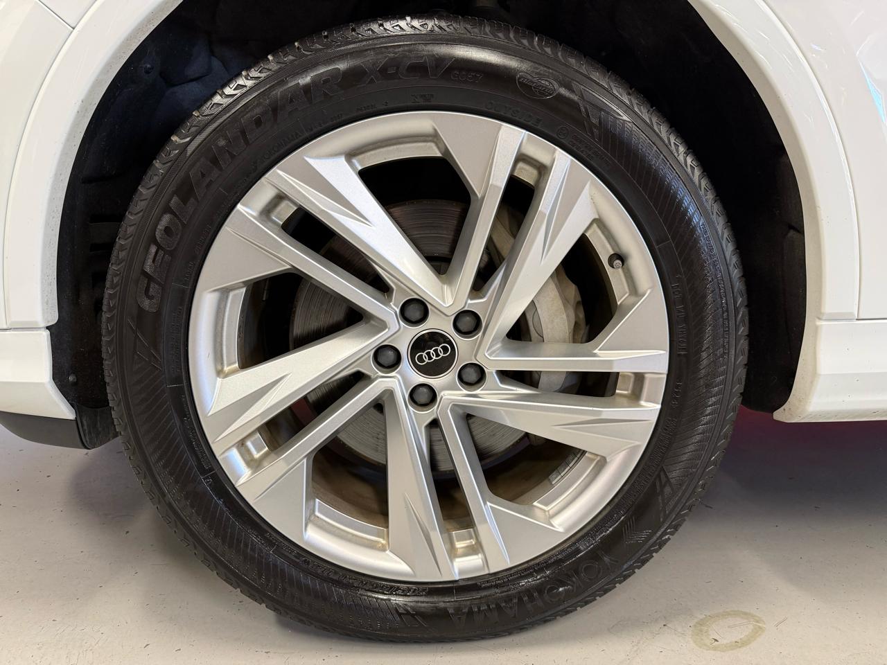 Audi Q7 Premium Plus 55 TFSI quattro 2021