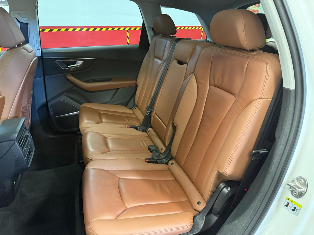 Audi Q7 Premium Plus 55 TFSI quattro 2021