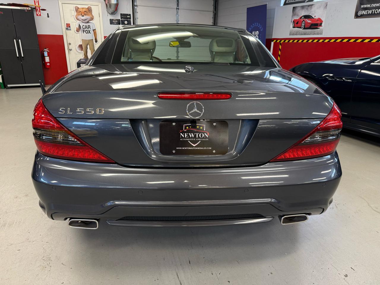 Mercedes-Benz SL-Class SL550 2009